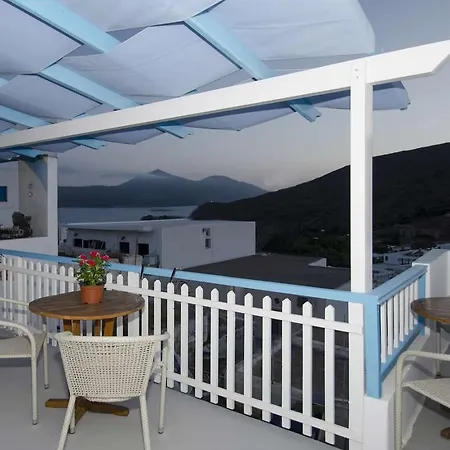 Bella Vista 2* Adamantas (Milos)