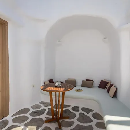 Gasthuis Bella Vista Adamantas (Milos)